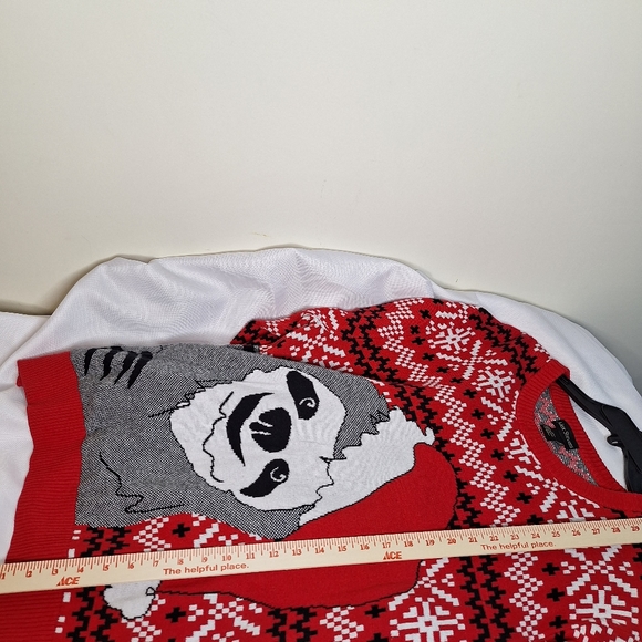 Alex Stevens  size extra large Sloth  Christmas sweater. - Picture 4 of 6